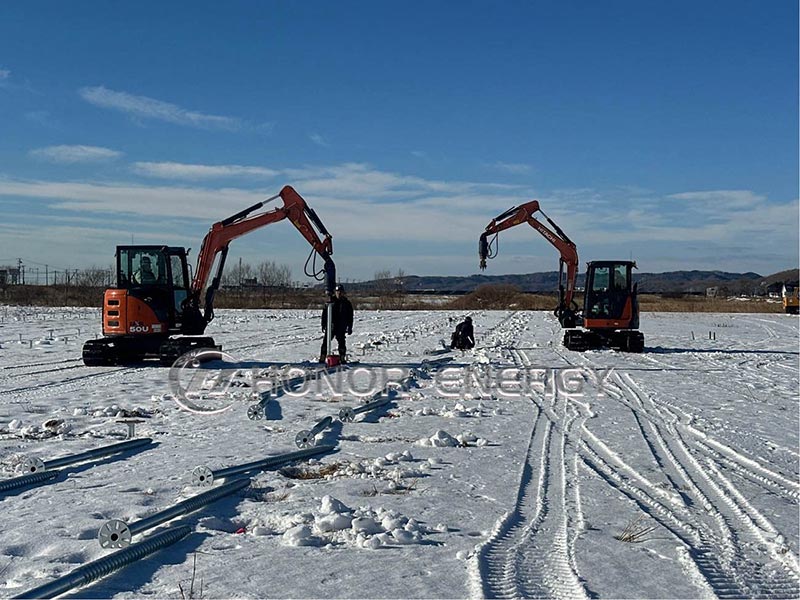 4MW hoogspanningszonneproject in zwaar sneeuwgebied onderweg