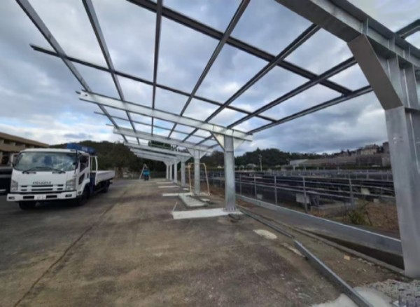 Honor Energy: een nieuwe definitie van de oneindige mogelijkheden van zonne-carports