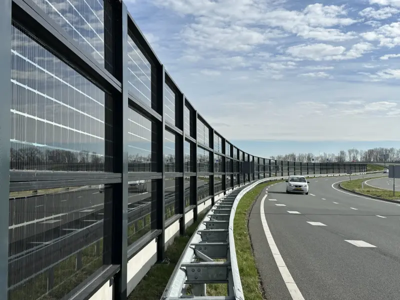 Solar Noise Barrier