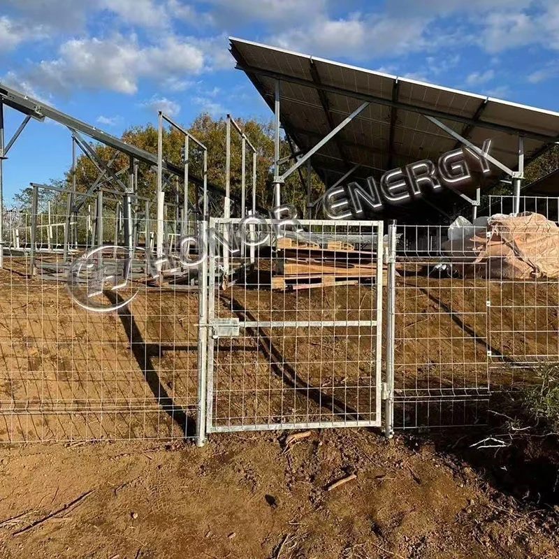 Montage op zonne -boerderij