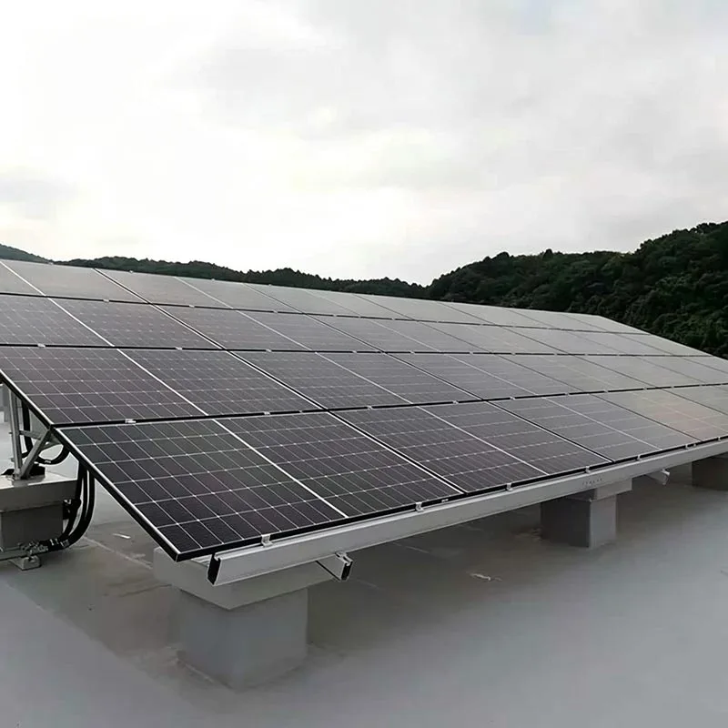 Montage op plat dak op zonne-energie